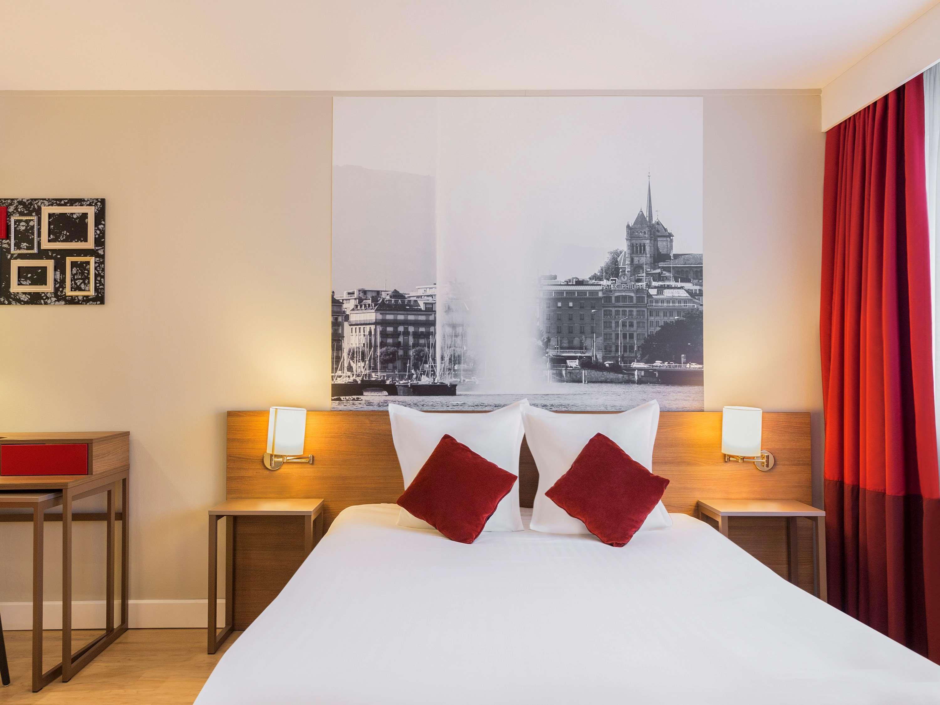 อพาร์ตโฮเต็ล อะดาจิโอ เจนีฟ ชองต์ เจนีส พัวอิลลี Aparthotel ธัวรี ภายนอก รูปภาพ