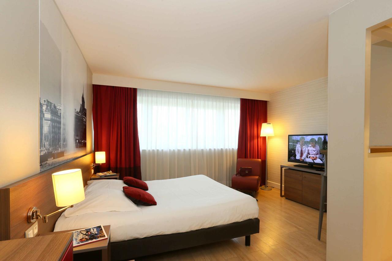 อพาร์ตโฮเต็ล อะดาจิโอ เจนีฟ ชองต์ เจนีส พัวอิลลี Aparthotel ธัวรี ภายนอก รูปภาพ