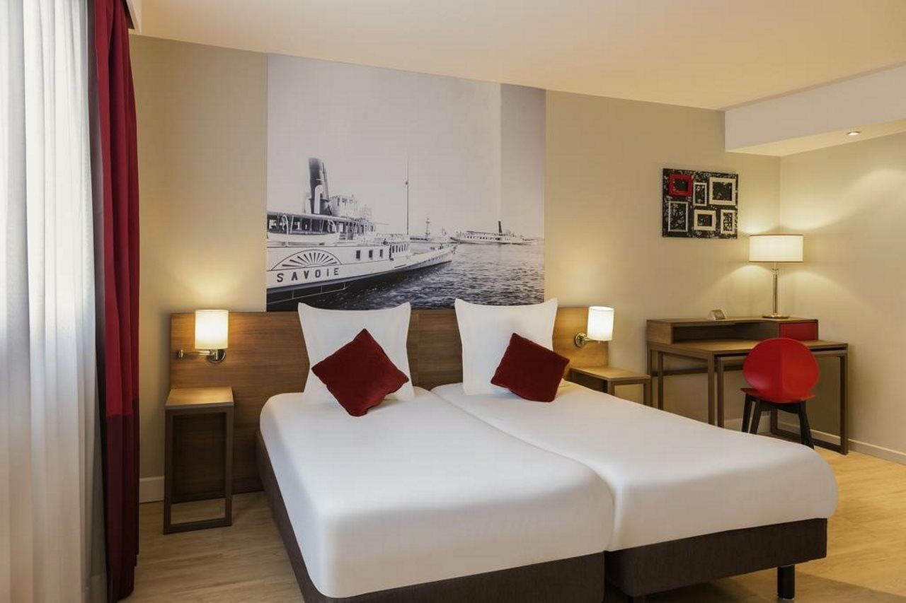 อพาร์ตโฮเต็ล อะดาจิโอ เจนีฟ ชองต์ เจนีส พัวอิลลี Aparthotel ธัวรี ภายนอก รูปภาพ